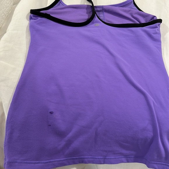 LULULEMON TOP PURPLE AND BLACK WITH INSIDE BRA - Picture 9 of 9
